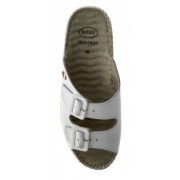 OBUWIE WEEKEND SCHOLL BIAŁE